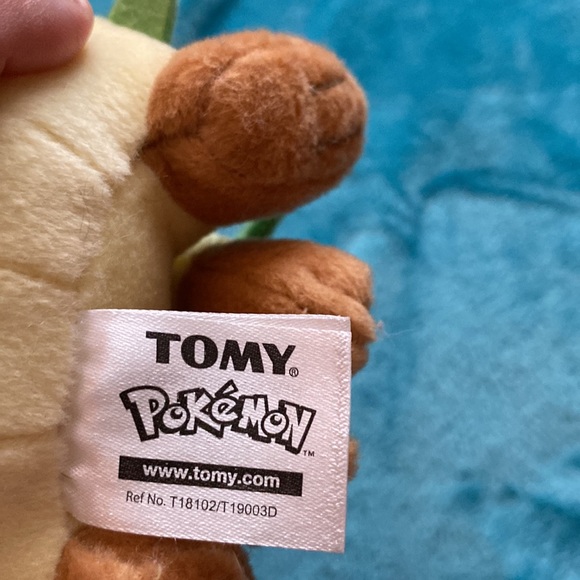 💕Preloved EUC ~ TOMY Pokemon Eevee Series of Evolution Plush Leafeon - Picture 10 of 11